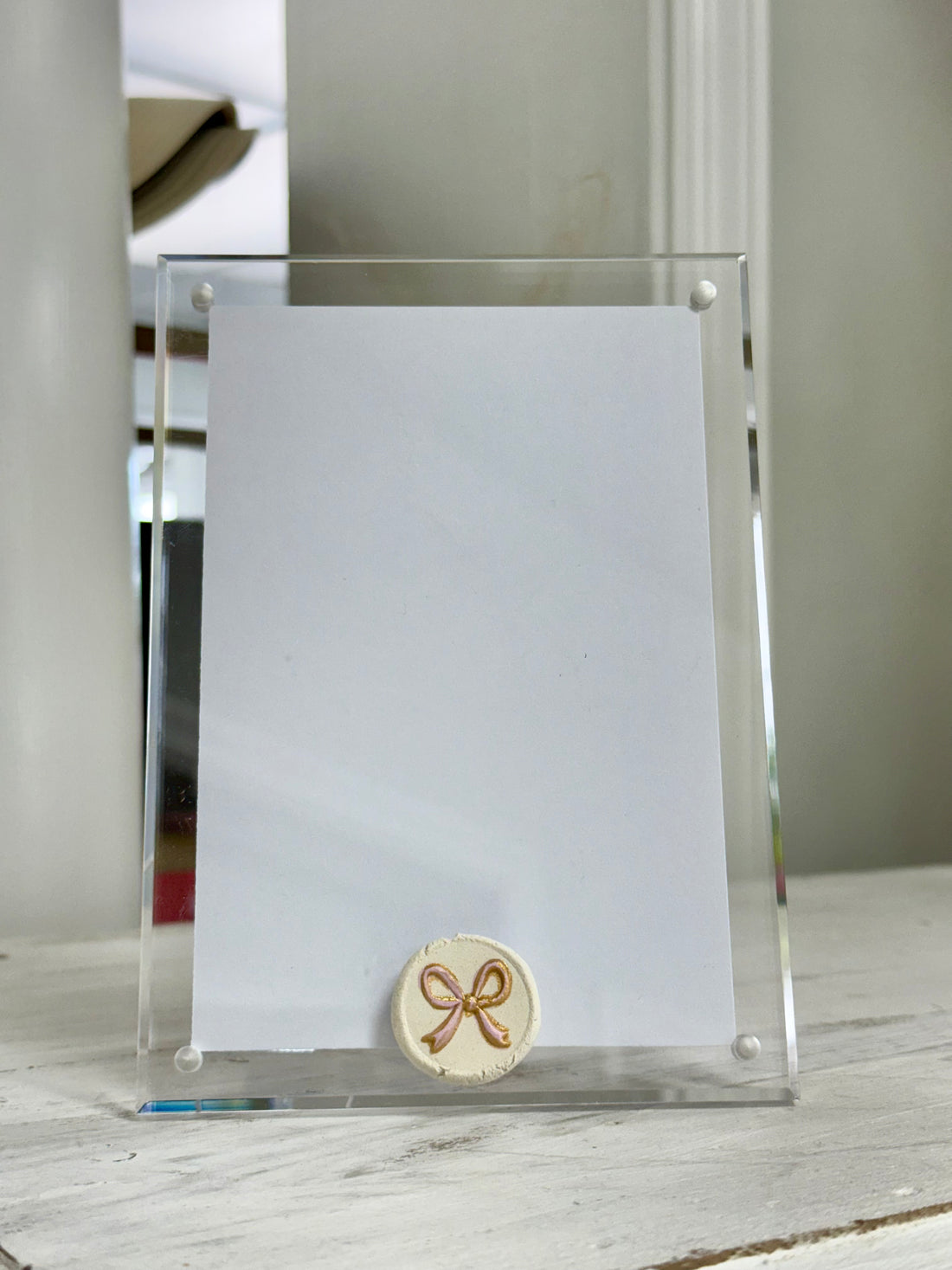 Acrylic Picture Frame - Bow Intaglio