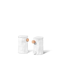 Montes Doggett Salt & Pepper No. 390