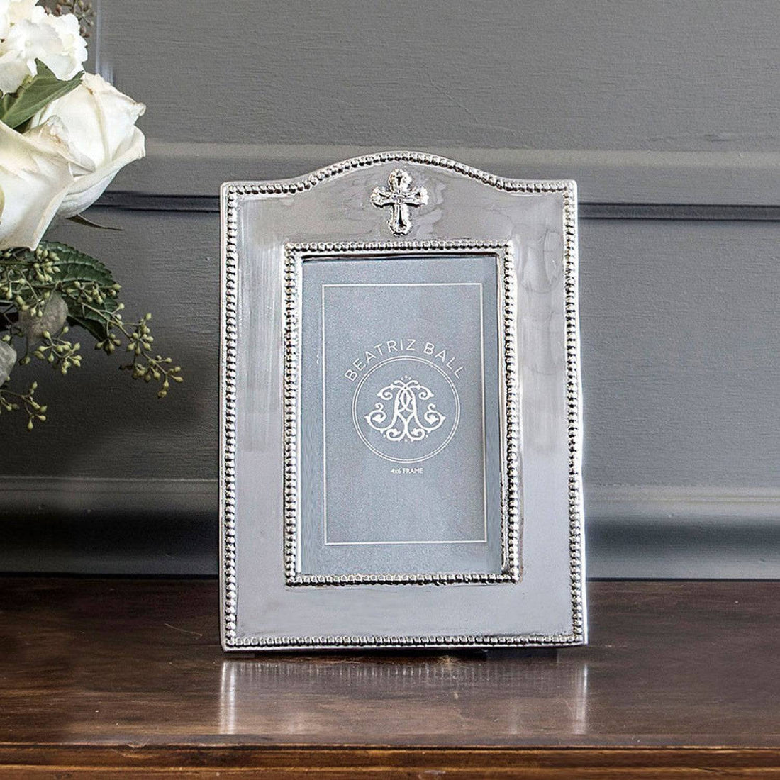 Beartiz Ball Baby Vertical Cross Frame-4x6