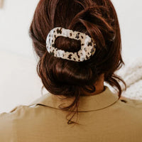 Teleties Blonde Tortoise Medium Flat Round Hair Clip