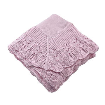 Baby Blanket with Scallop Lace Border