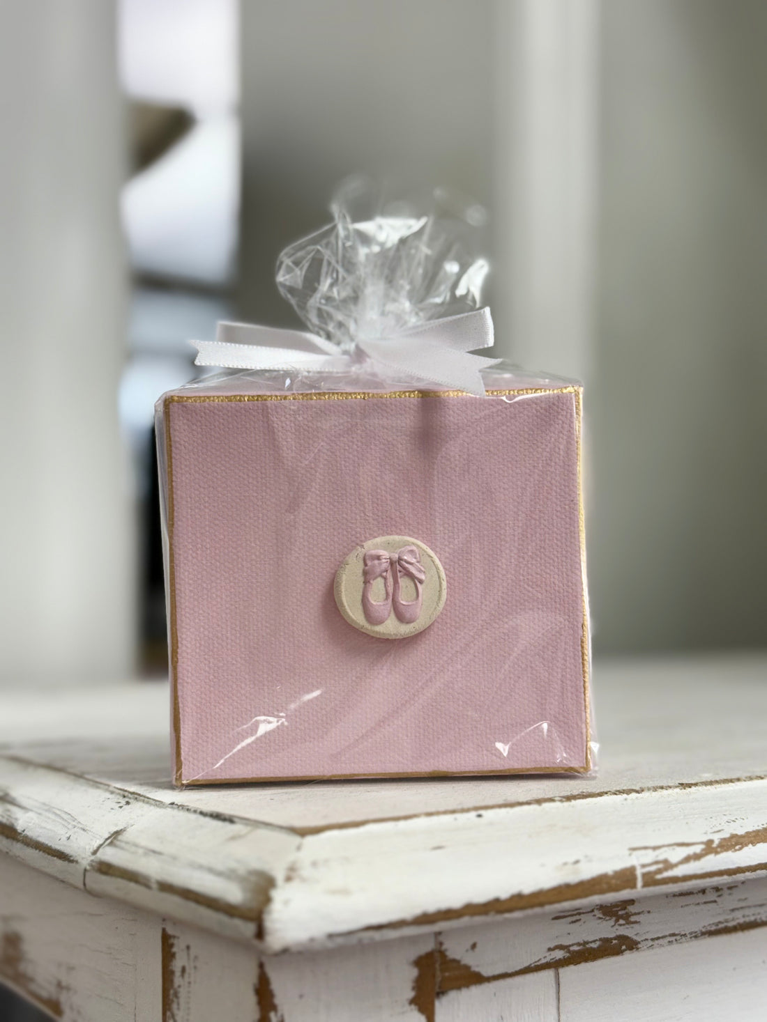 Canvas with Ballet Intaglio
