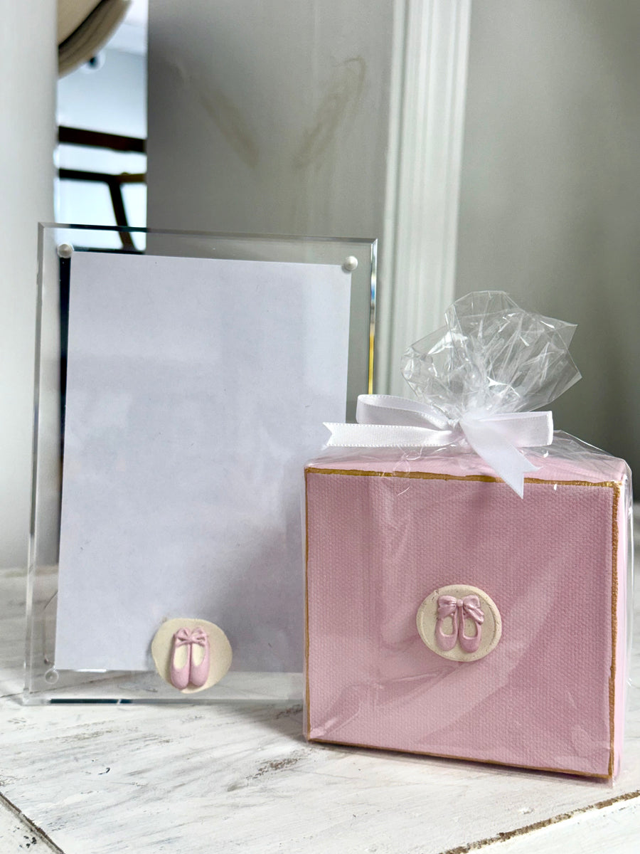 Acrylic Picture Frame - Ballet Intaglio